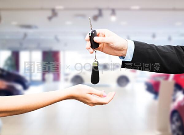 汽車銷售新篇章 從鑰匙交付到終身服務(wù)的價值傳遞